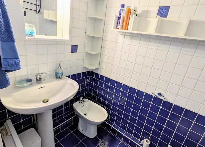 Front De - Acces Direct - Parking * Villeneuve-Loubet