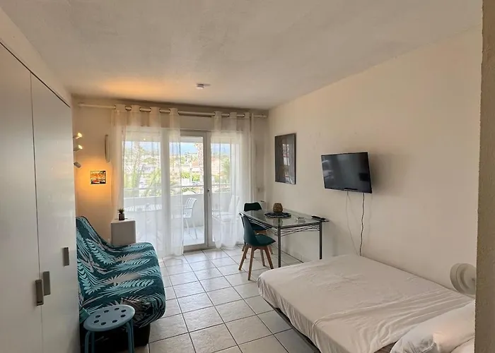 Front De - Acces Direct - Parking * Villeneuve-Loubet