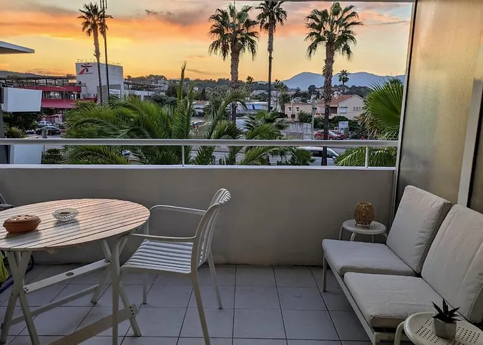 Front De - Acces Direct - Parking Daire Villeneuve-Loubet